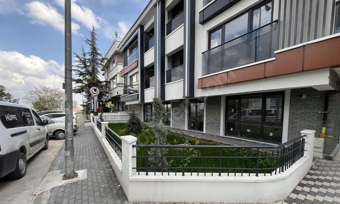 Empero Çankaya sokak perspektifi